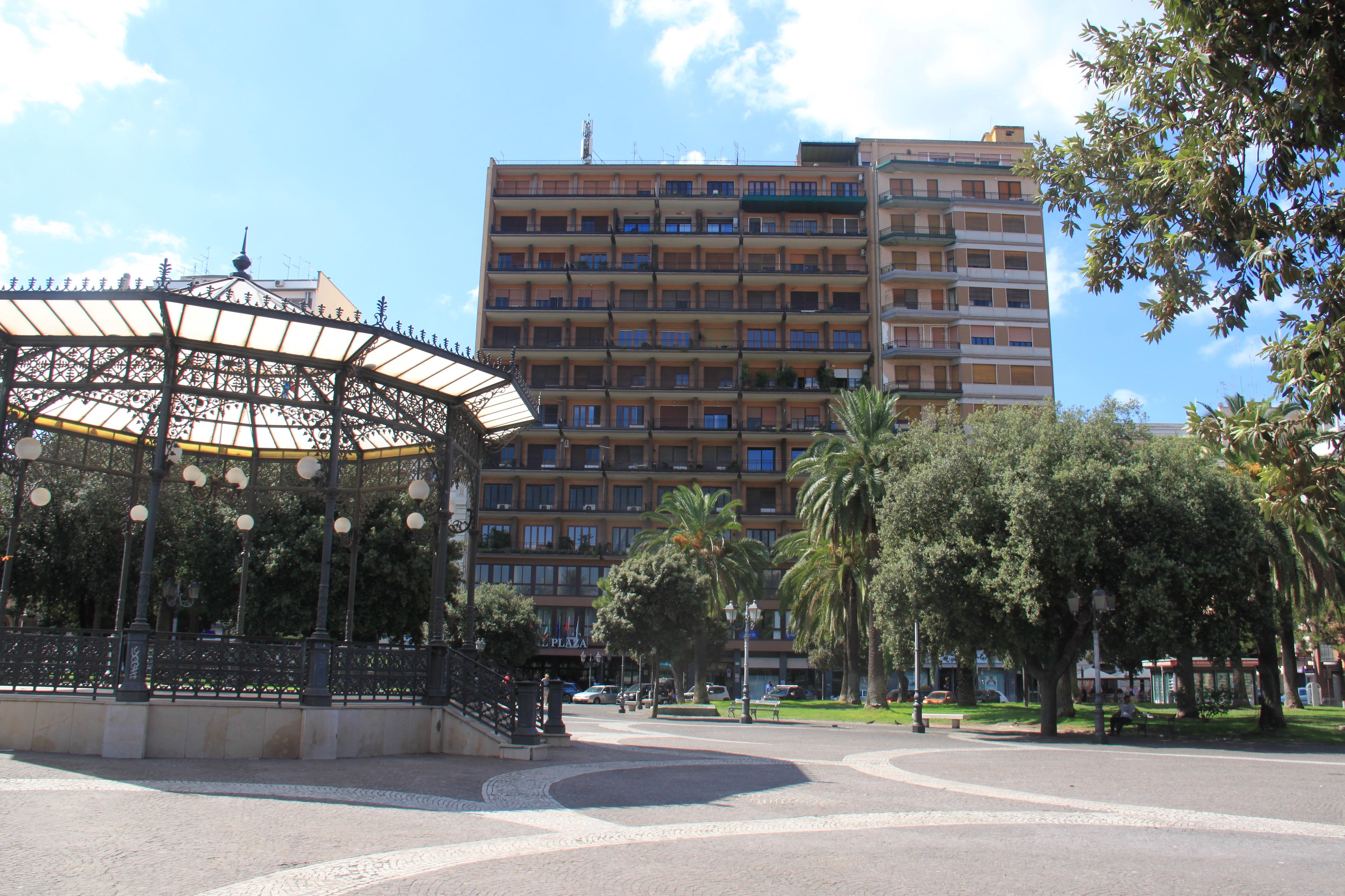 Plaza Taranto